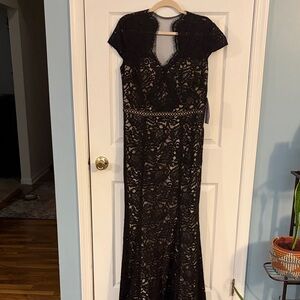JS Collections Black Lace Maxi Dress